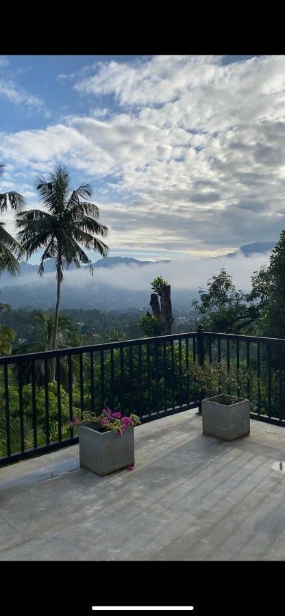 Pearl'S Homestay Матале Экстерьер фото
