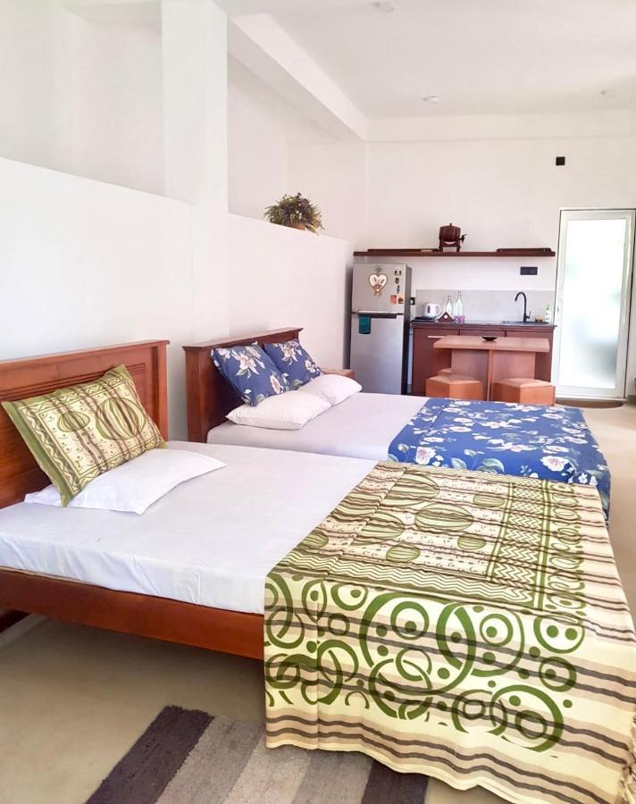 Pearl'S Homestay Матале Экстерьер фото