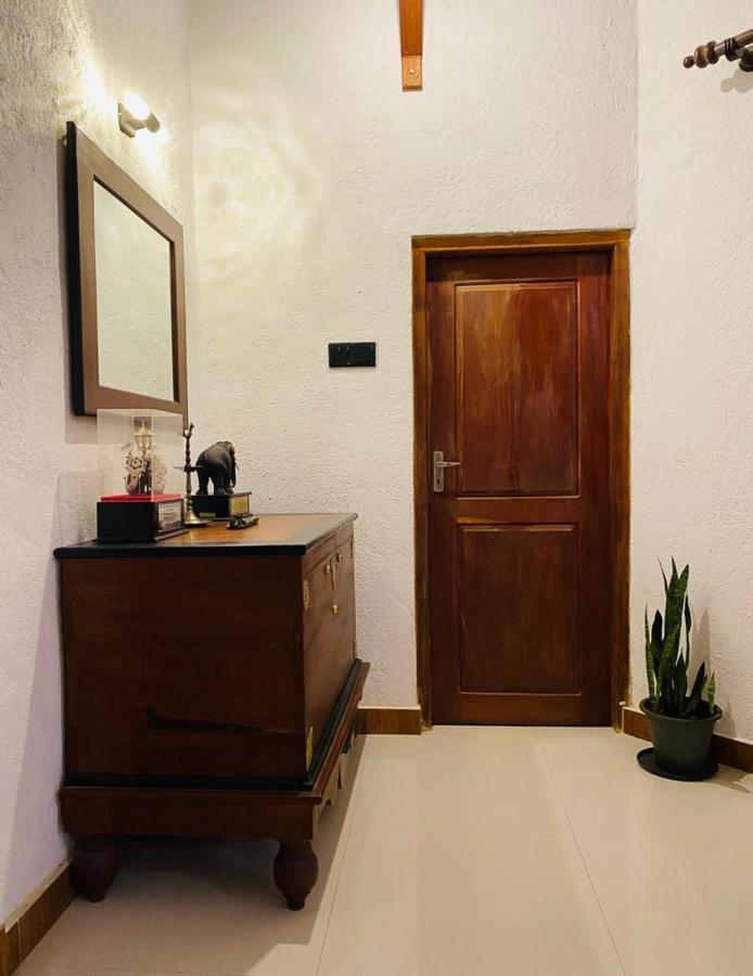 Pearl'S Homestay Матале Экстерьер фото