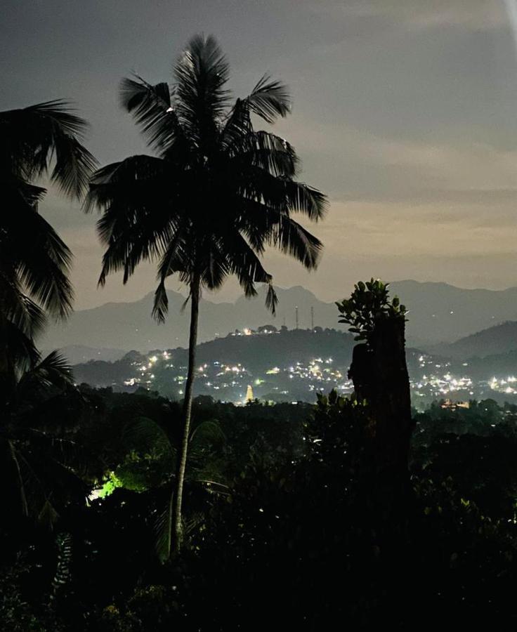 Pearl'S Homestay Матале Экстерьер фото