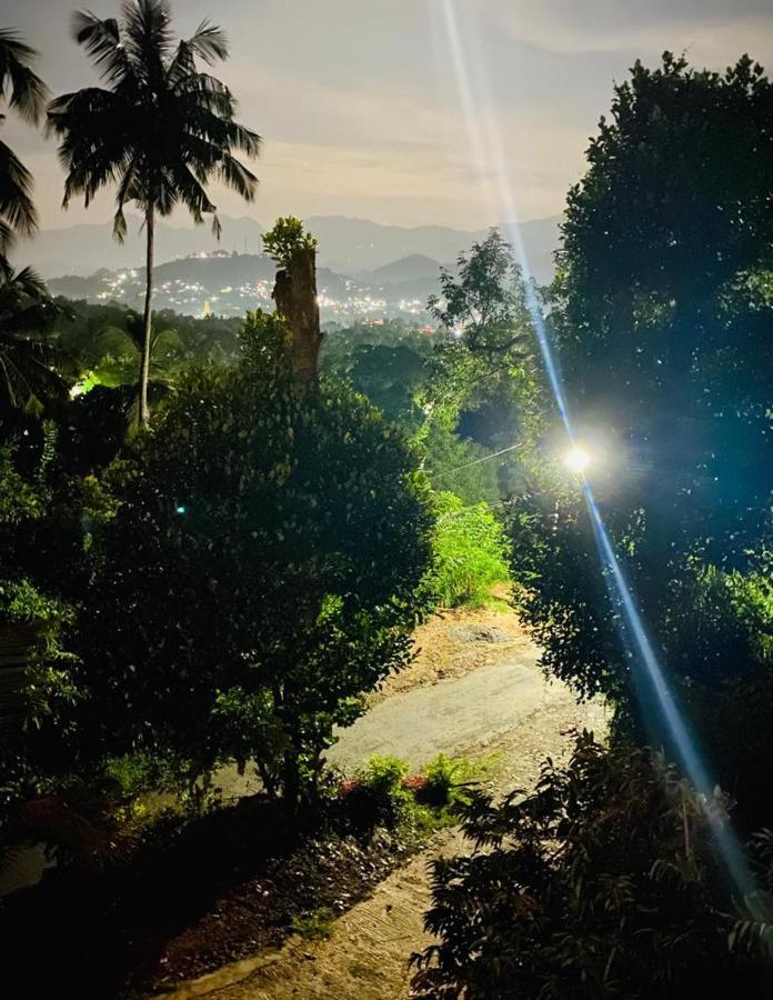 Pearl'S Homestay Матале Экстерьер фото